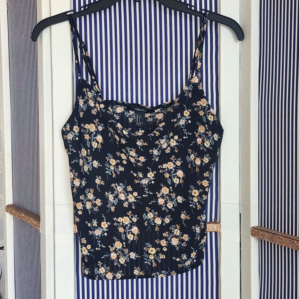 NWT Forever 21 Black Floral Cami Size S